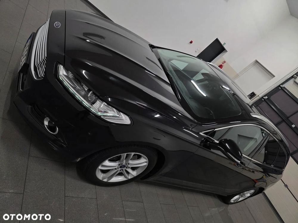 Ford Mondeo 2.0 TDCi Titanium PowerShift - 4