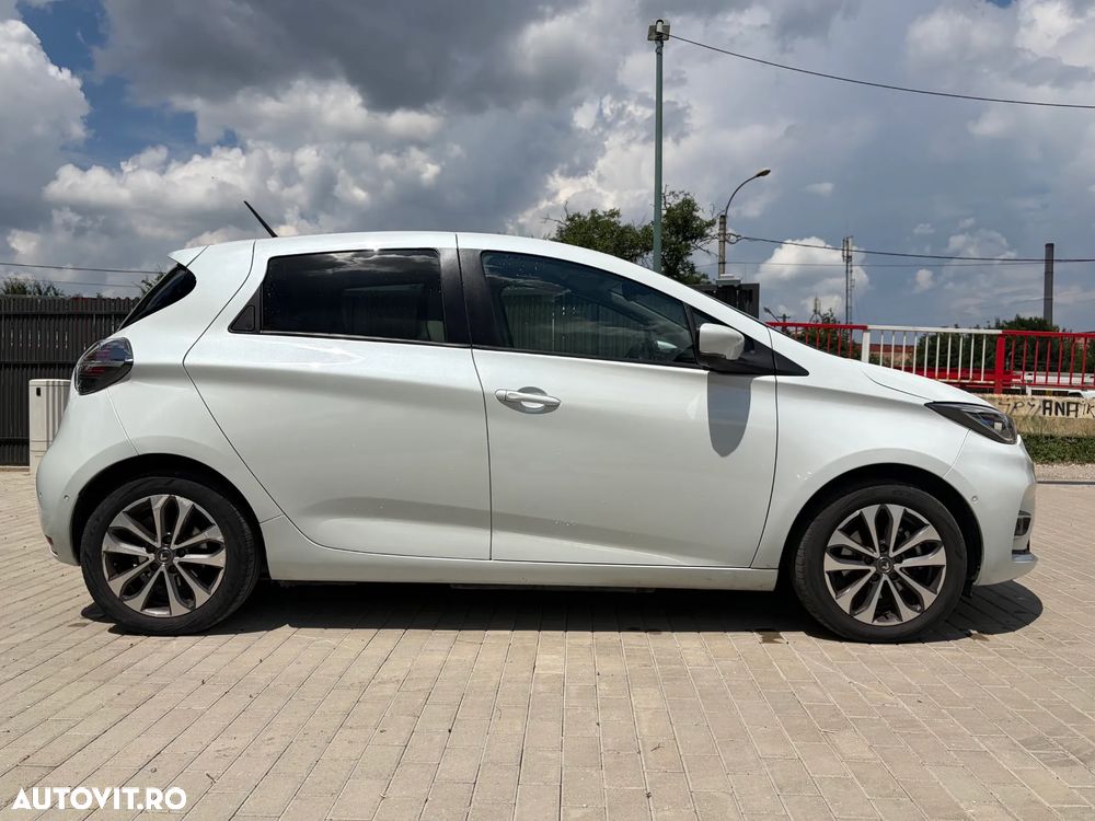 Renault ZOE - 36