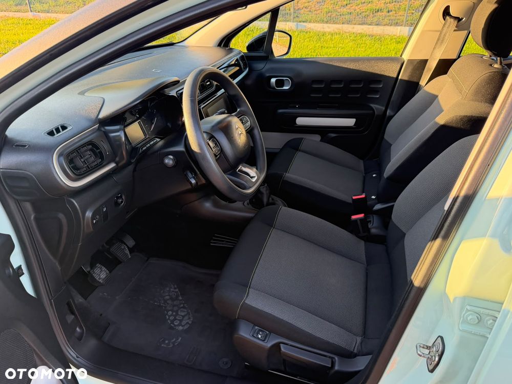 Citroën C3 1.2 PureTech Exclusive - 21