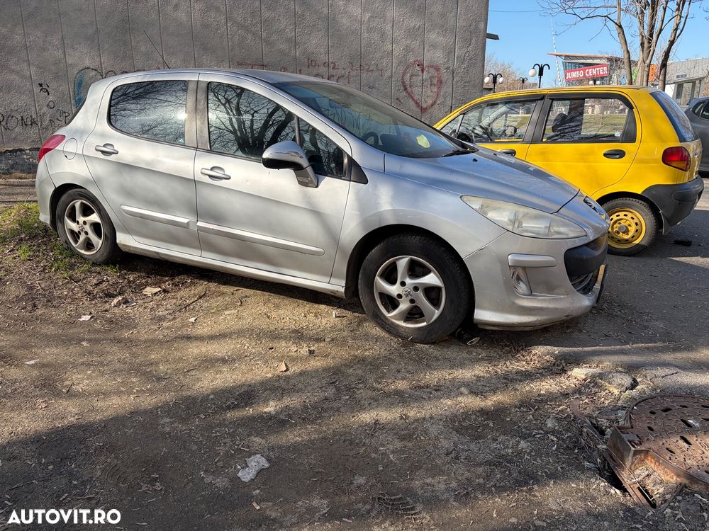 Peugeot 308 1.6HDi Confort Pack - 3