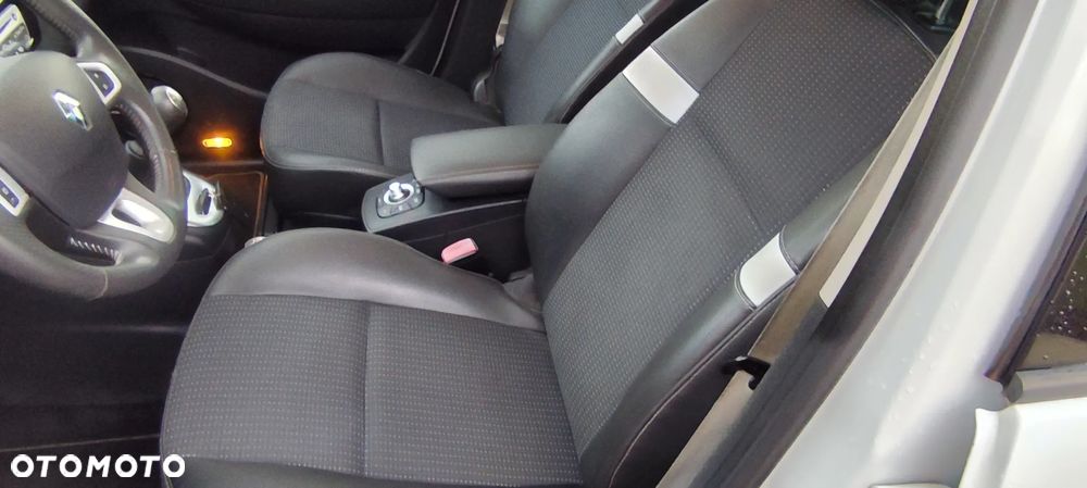 Renault Scenic 1.4 16V TCE Bose Edition - 17