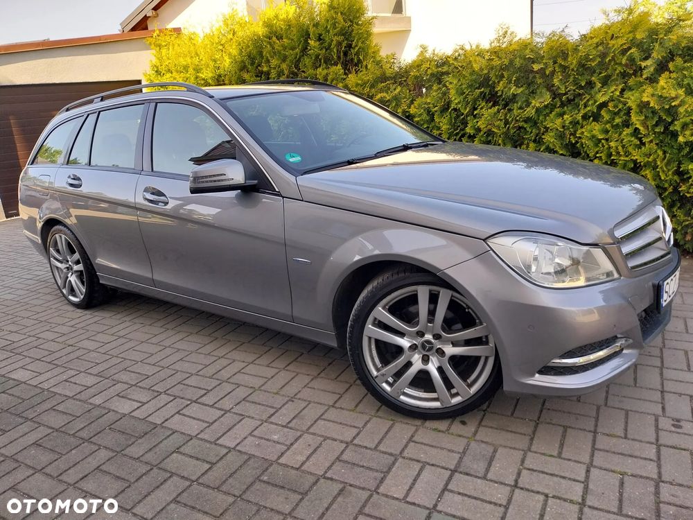 Mercedes-Benz Klasa C 180 BlueEFFICIENCY - 27