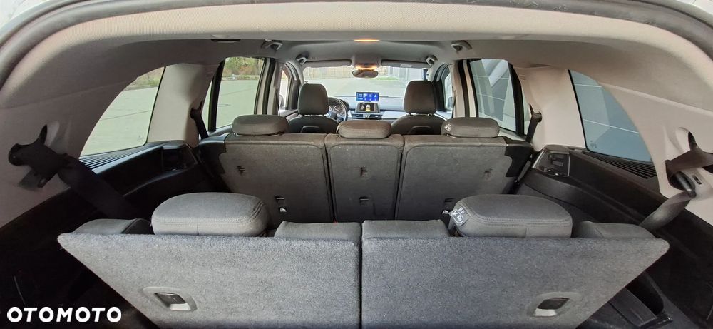 BMW Seria 2 ver-218d-advantage-sport - 22