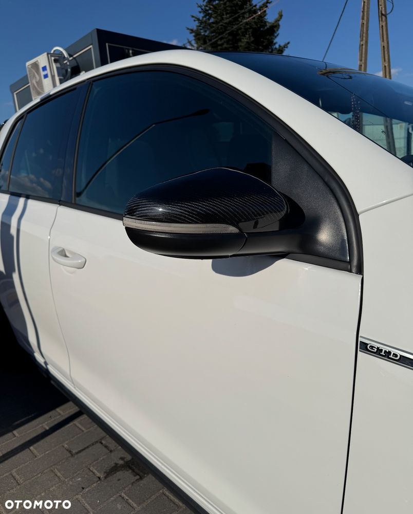 Volkswagen Golf 2.0 TDI GTD - 8