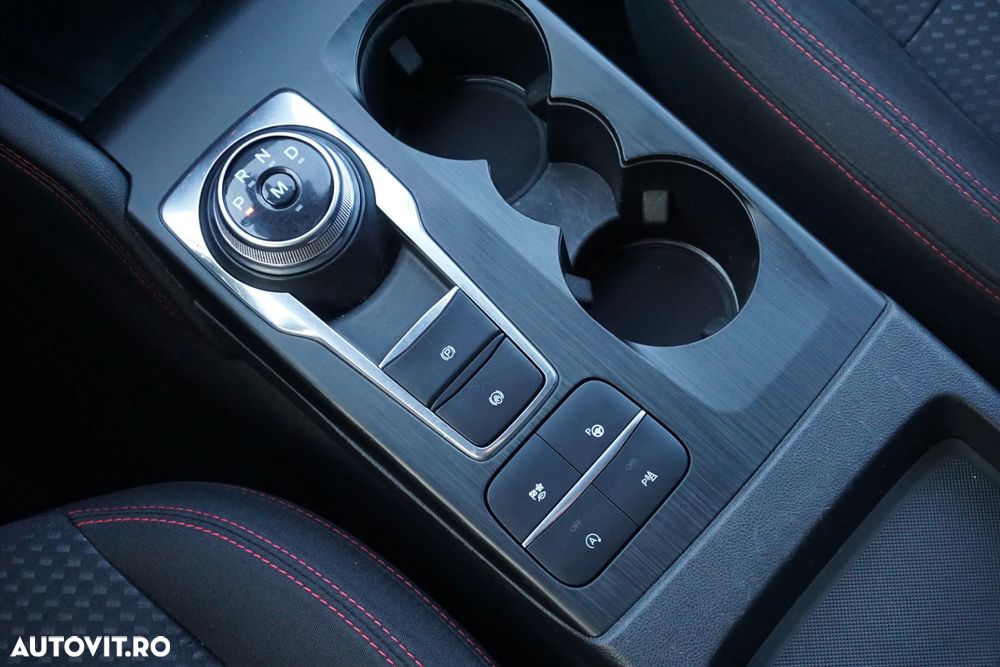 Ford Kuga 2.0 EcoBlue 4x4 Aut. ST-LINE X - 14