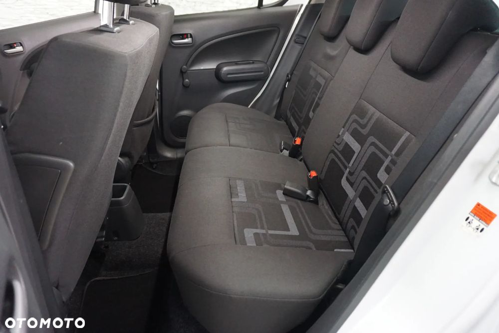 Suzuki Splash 1.0 Comfort - 21