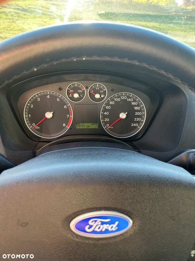 Ford Focus 1.6 Sport - 16