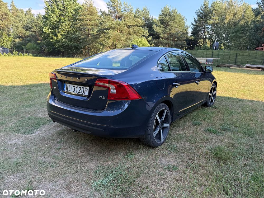 Volvo S60 D3 Momentum - 5