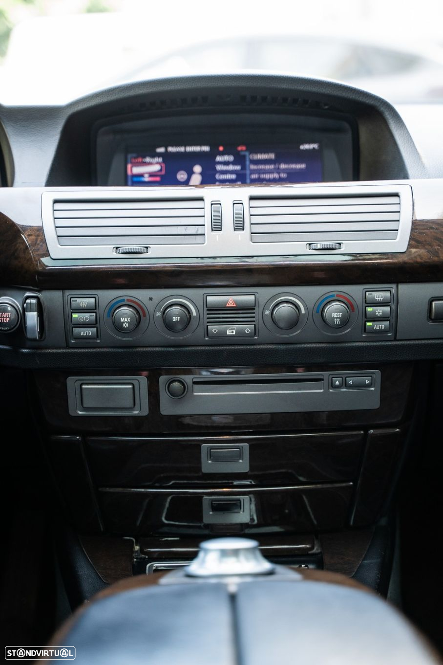 BMW 745 i LA - 42