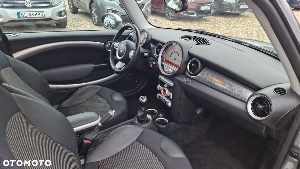 MINI Cooper S 50 Mayfair - 11