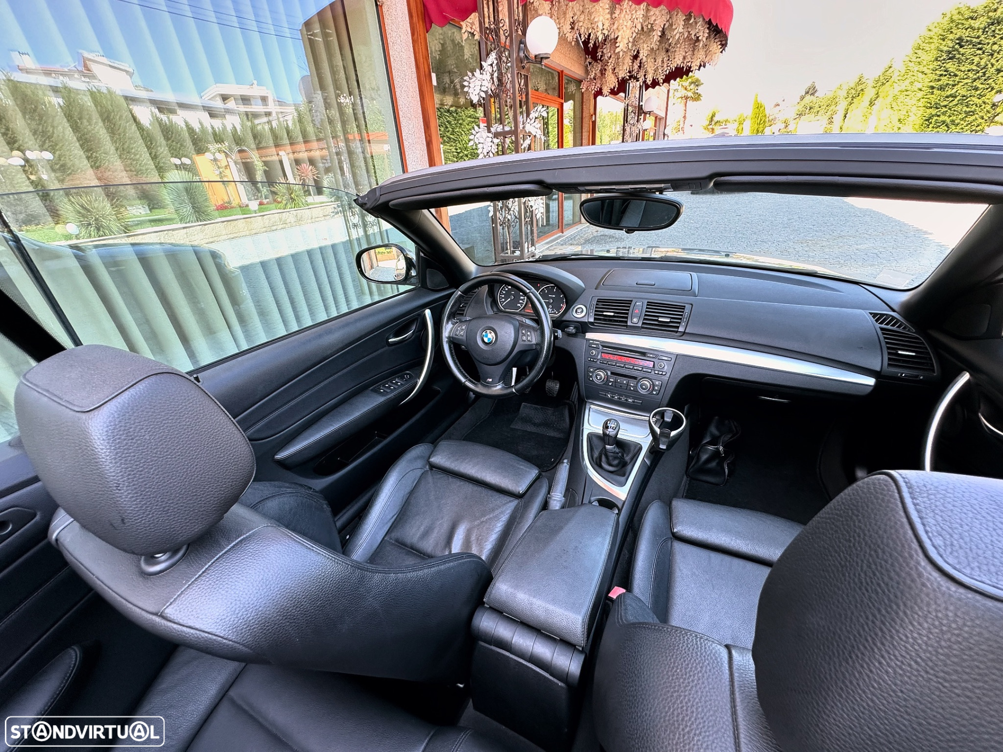 BMW 118 d Cabrio Limited Edition Lifestyle c/ M Sport Pack - 19