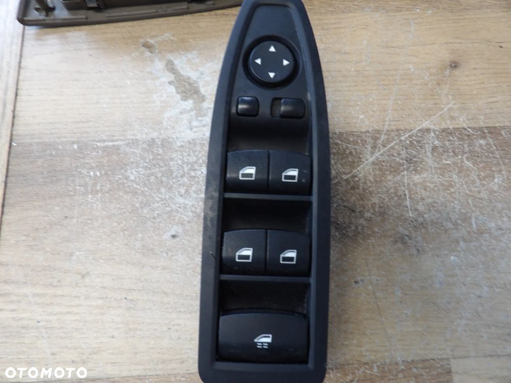 BMW - F33 - PANEL SZYB - LEWY - KIEROWCA - EUROPA - 9226263 - 1