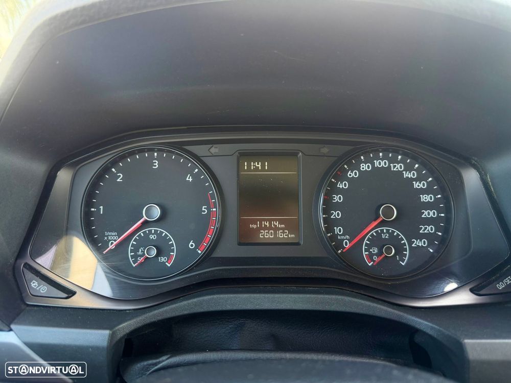 VW Amarok 3.0 TDI Comfortline - 11