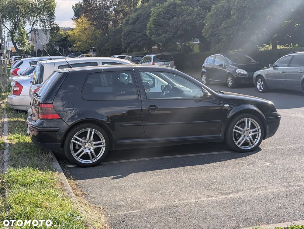 Volkswagen Golf 2.3 V5 GTI - 1