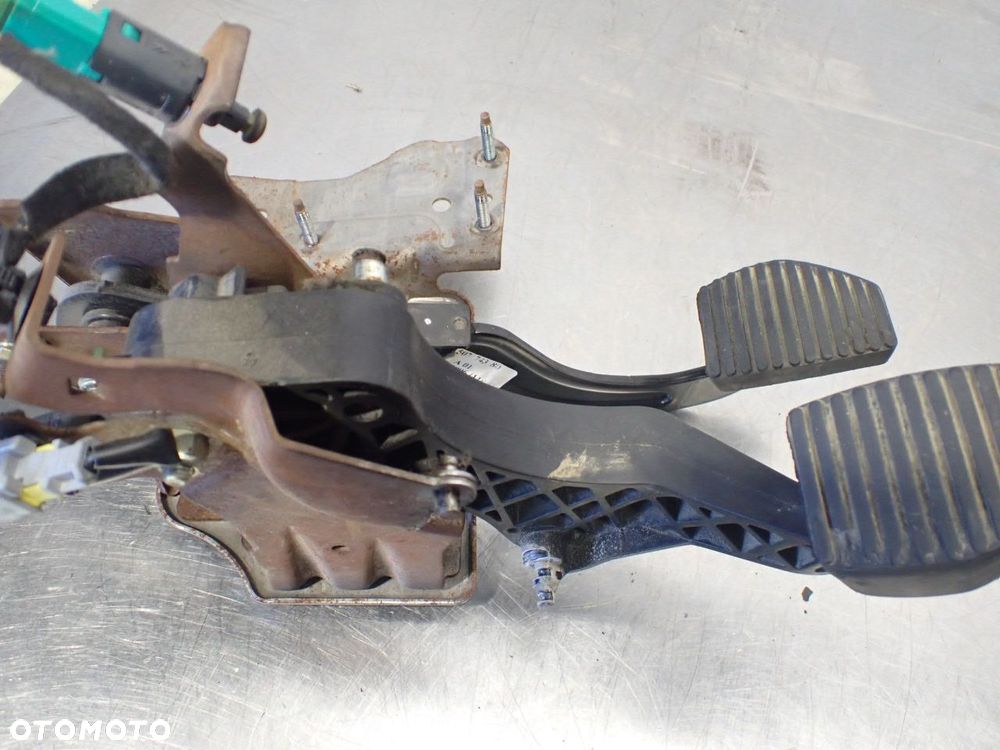 PEDAŁ SPRZĘGŁA HAMULCA CITROEN C4 I COUPE 1.6HDI 9650774380 - 8