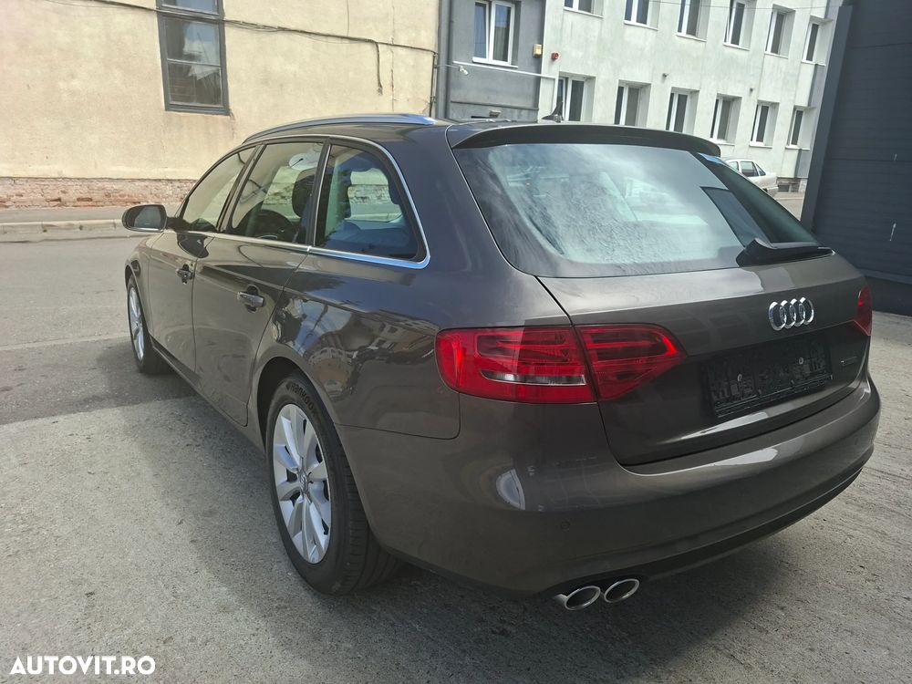 Audi A4 Avant 2.0 TDI quattro - 5