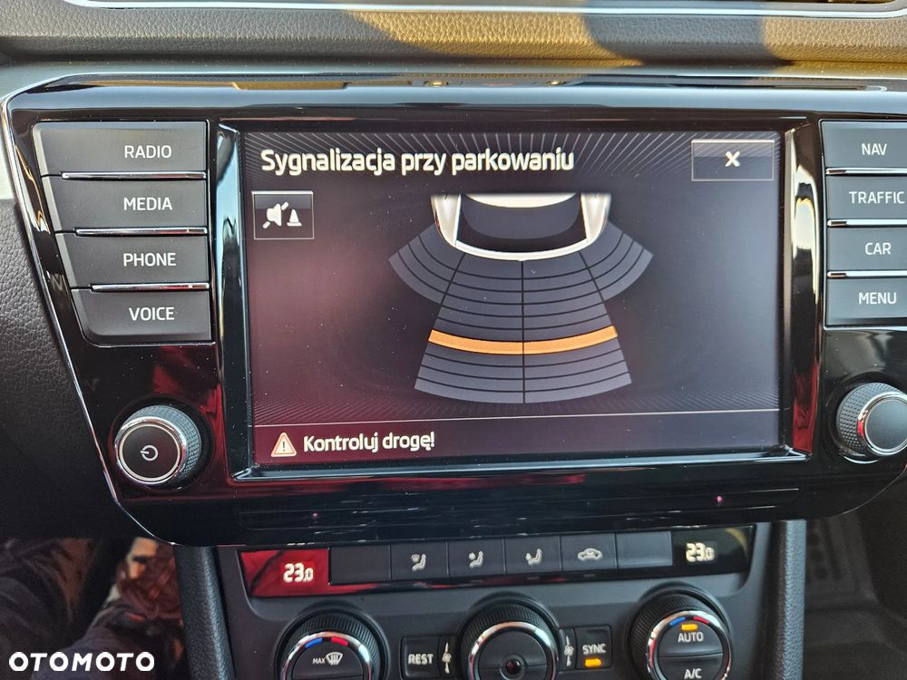 Skoda Superb 2.0 TDI Ambition - 12