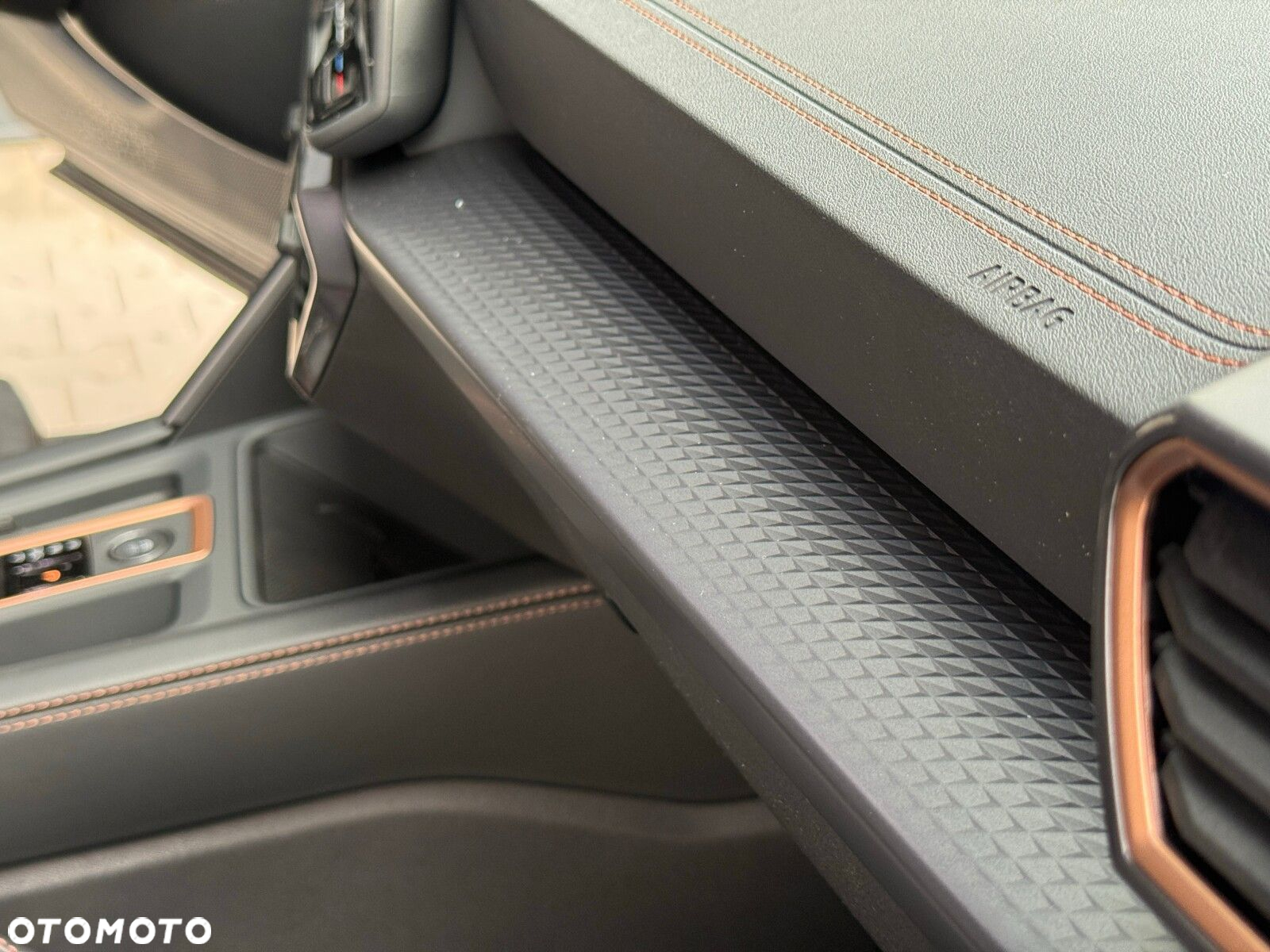 Cupra Formentor - 30
