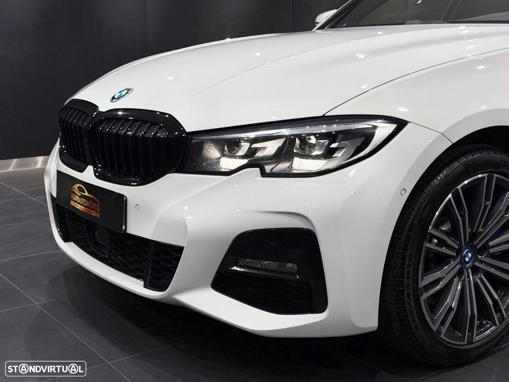 BMW 330 e Pack M Auto - 9