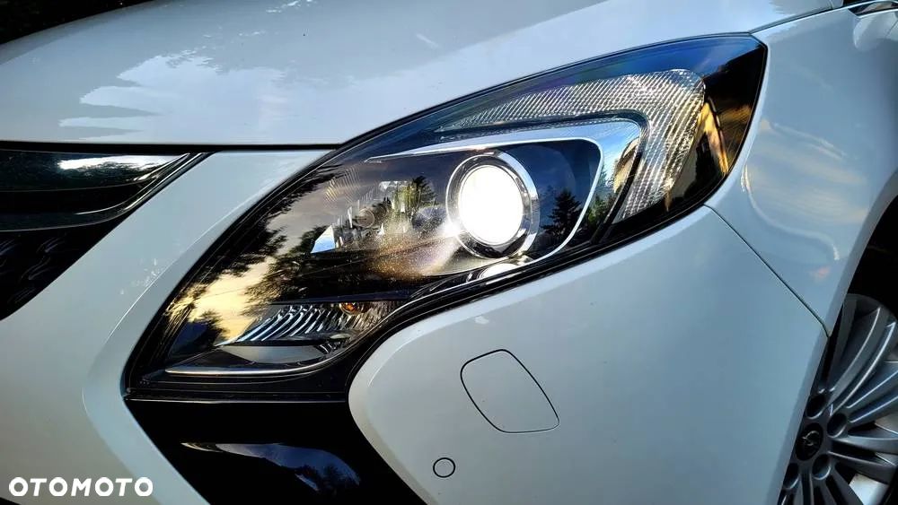 Opel Zafira 2.0 D (CDTI) Automatik Business Edition - 25