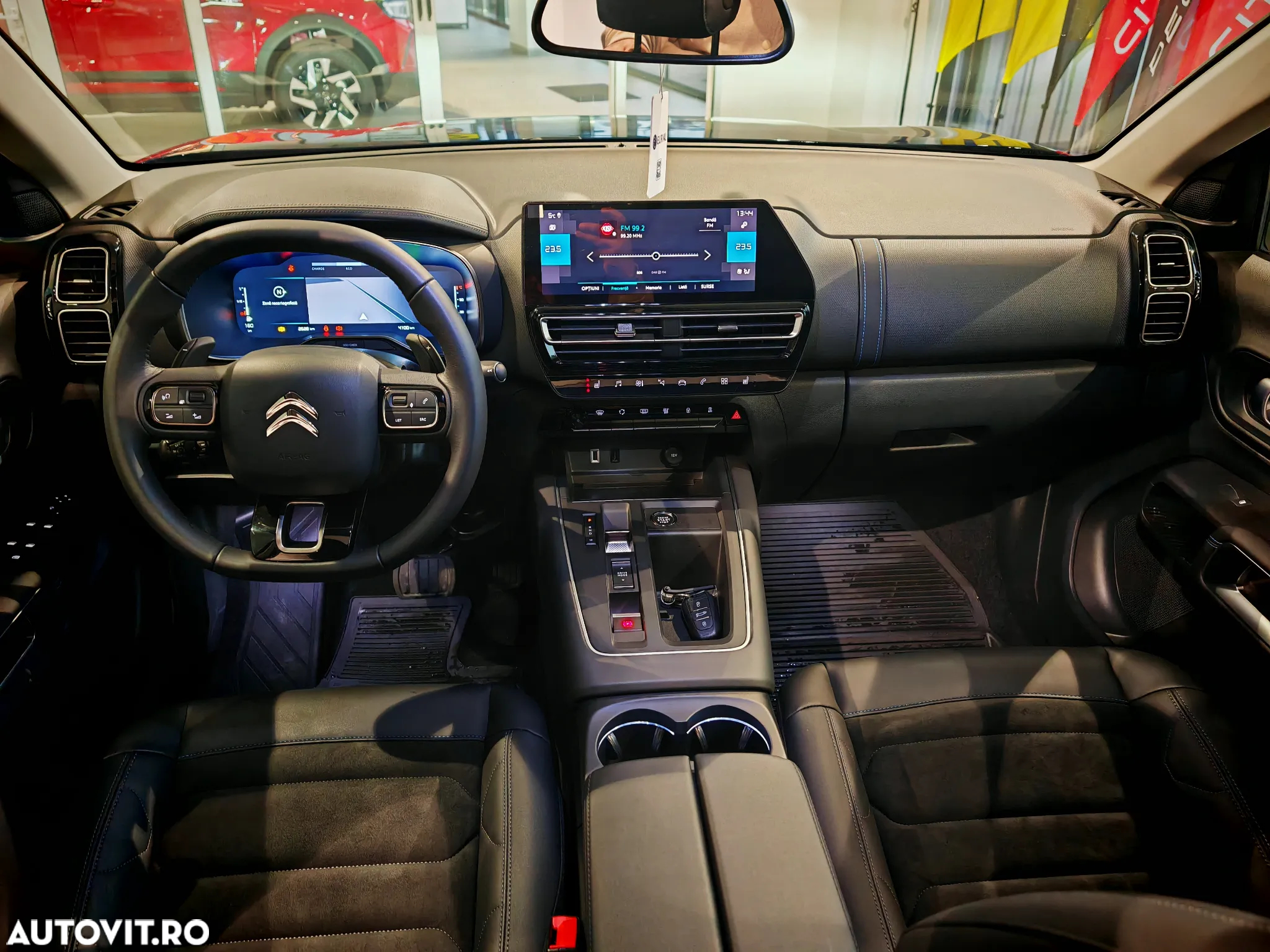 Citroën C5 Aircross 1.2 MHEV 136 eDCT6 MAX - 17