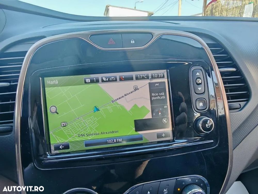 Renault Captur (ENERGY) TCe 90 BOSE EDITION - 14