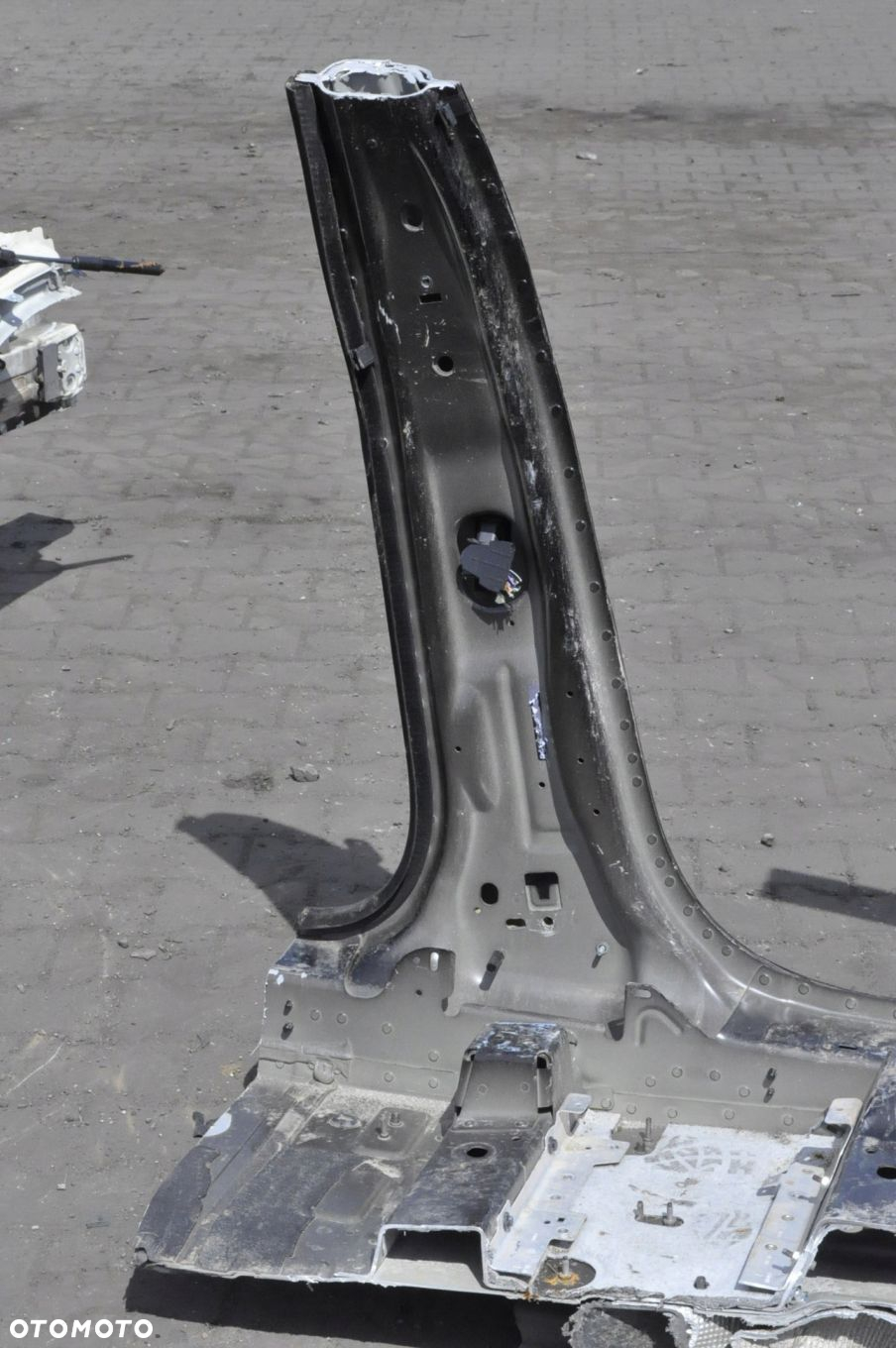 JAGUAR F-PACE X761 ĆWIARTKA PODŁUŻNICA LEWA PRZÓD PRÓG - 13