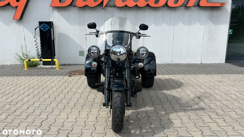 Harley-Davidson Trike Freewheeler - 8