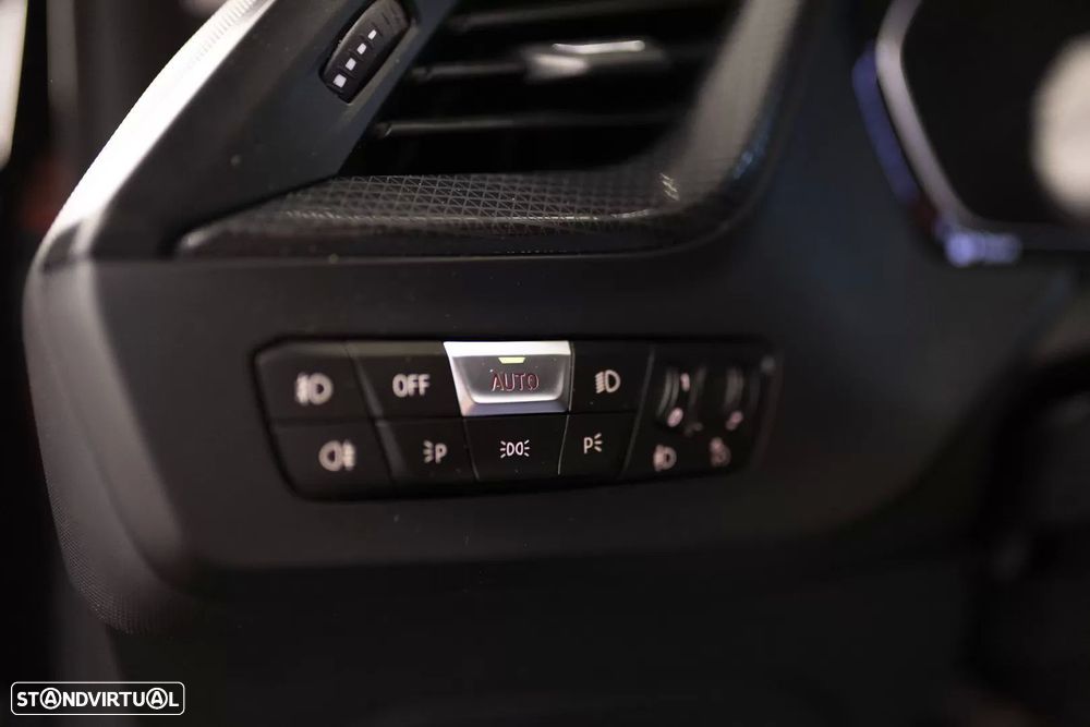 BMW 118 d Line Sport Shadow Auto - 11