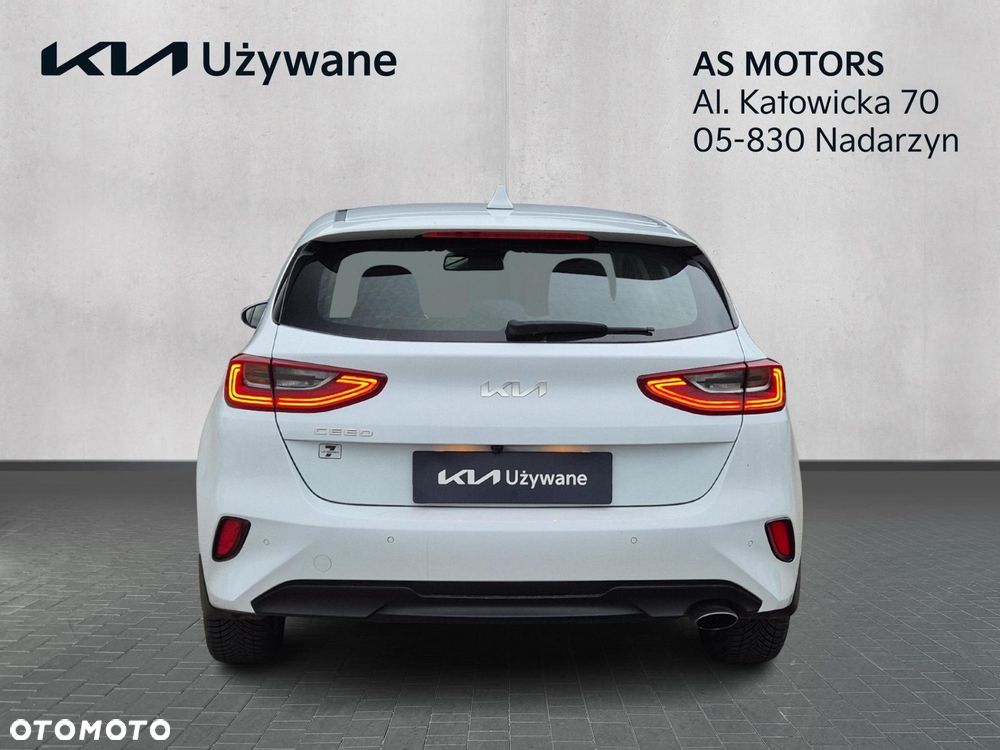 Kia Ceed 1.5 T-GDI M - 4