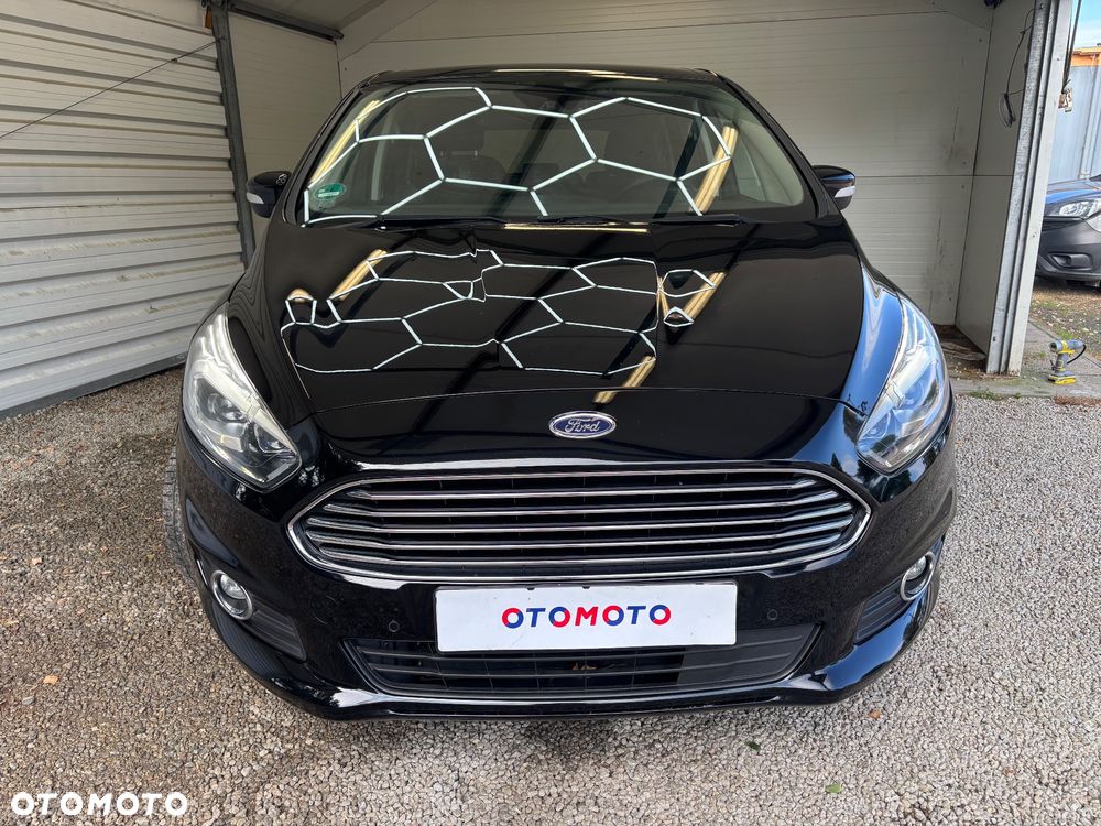 Ford S-Max 2.0 TDCi Titanium - 4
