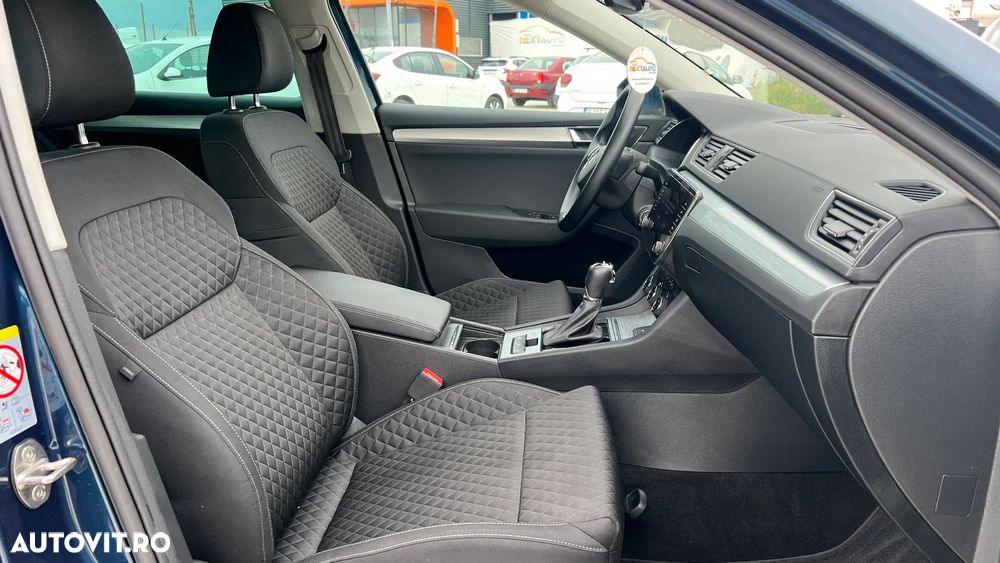 Skoda Superb 2.0 TDI DSG Ambition - 9