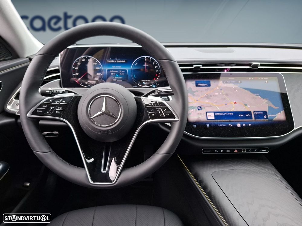Mercedes-Benz E 300 de - 13