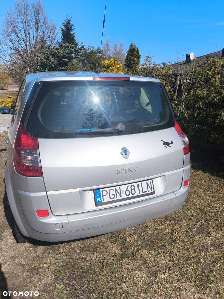 Renault Scenic 1.5 dCi Avantage - 2