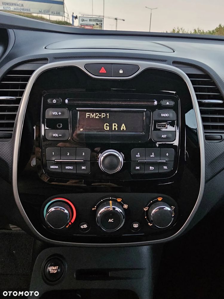 Renault Captur - 21