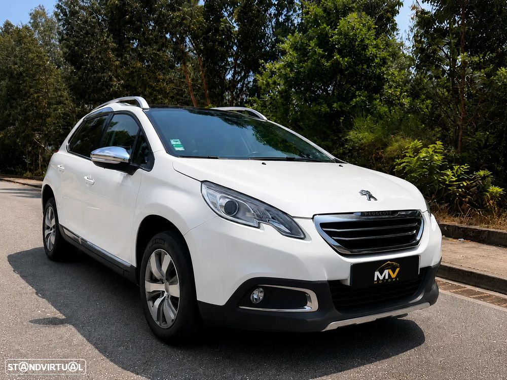 Peugeot 2008 1.2 PureTech Allure - 1