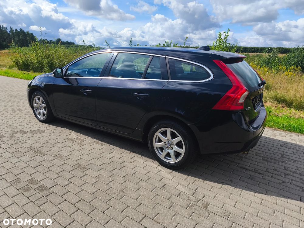 Volvo V60 D3 Geartronic Summum - 5