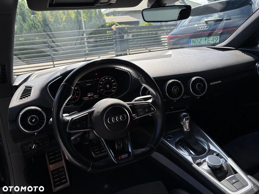 Audi TT Coupé 2.0 TFSI quattro S tronic - 24
