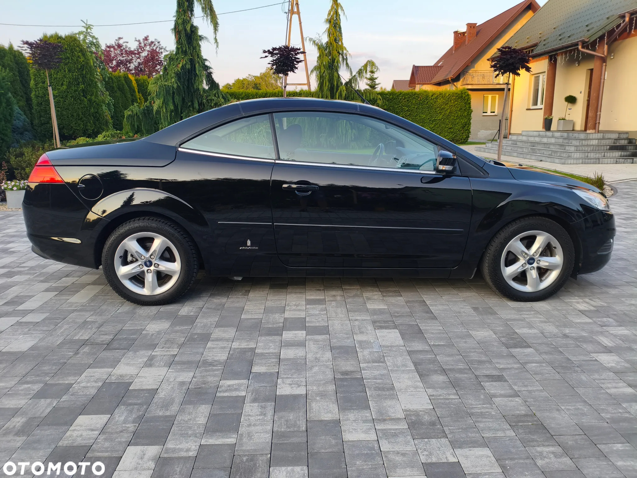 Ford Focus Coupe-Cabriolet 1.6 16V Trend - 15