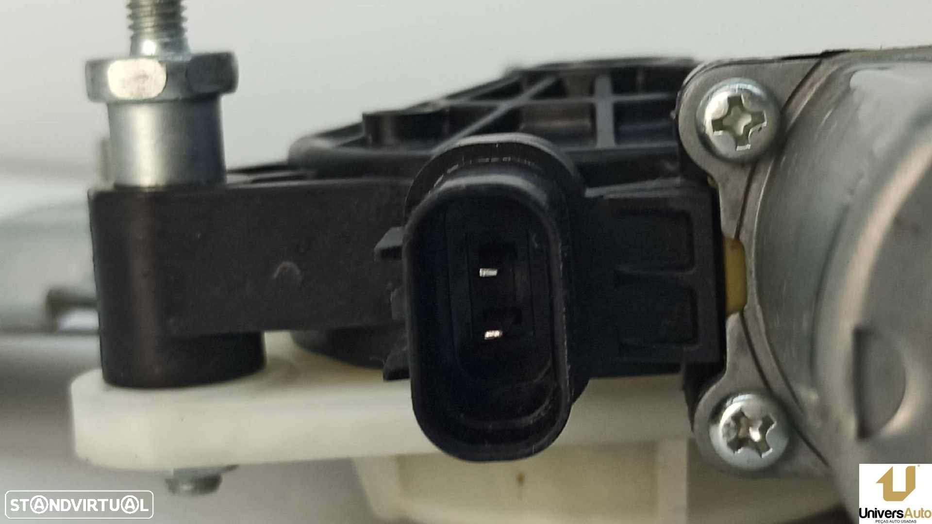 ELEVADOR FRENTE DIREITO HYUNDAI KONA KLASS 2WD - 4