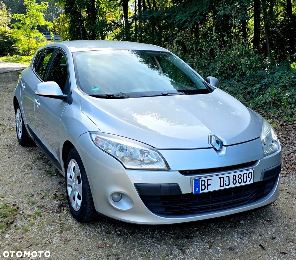 Renault Megane 1.6 16V 100 Authentique - 1
