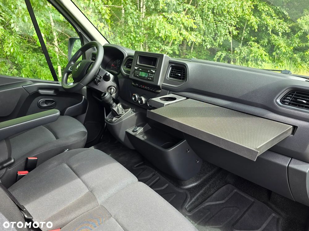 Renault Master 2.3 , 2023 ROK ,Salon Polska ASO L3H2 , bez wkładu , czujniki parkowania - 16