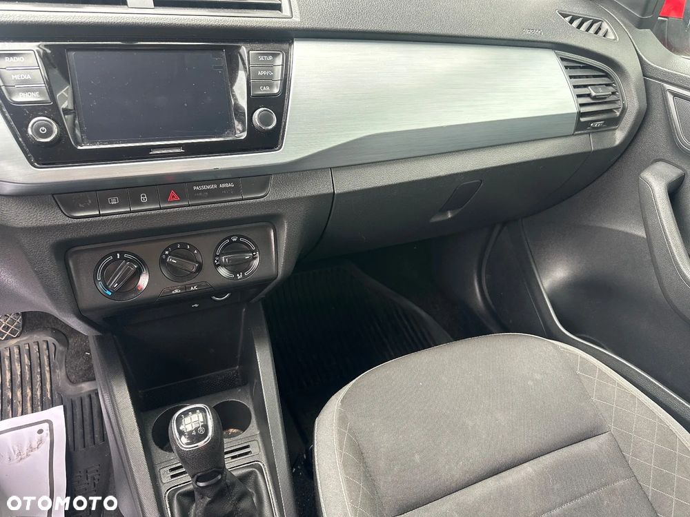 Skoda Fabia 1.0 Ambition - 32