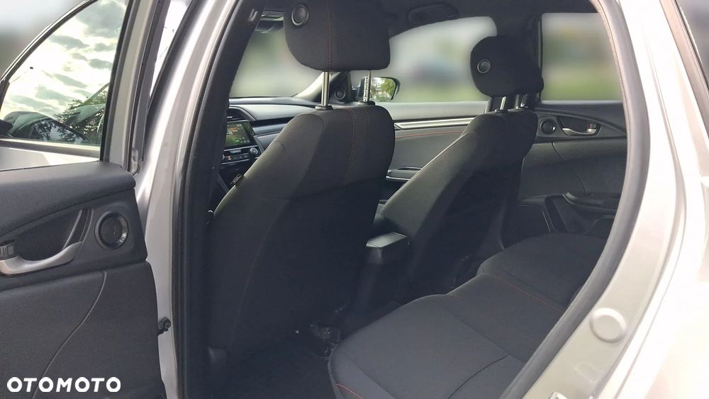 Honda Civic 1.0 T Comfort Sport Line - 13