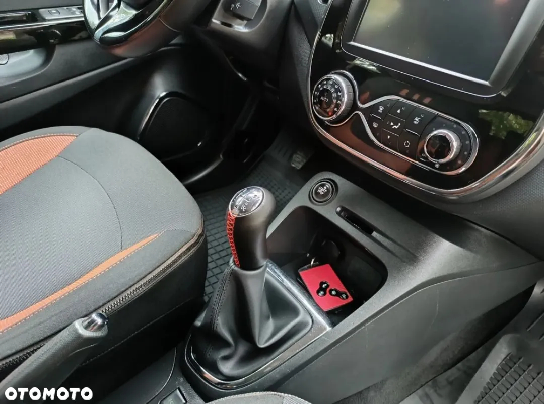 Renault Captur (ENERGY) TCe 90 INTENS - 32