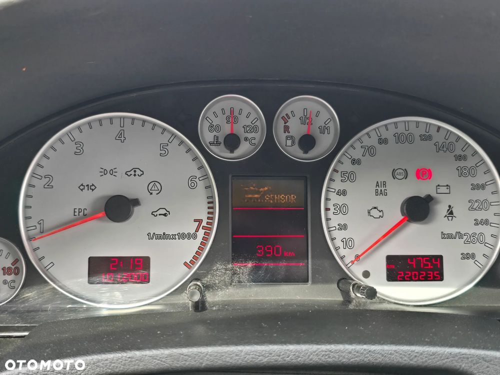 Audi A6 Avant 2.7 T quattro - 26