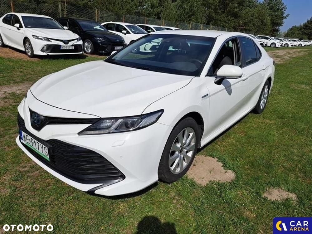 Toyota Camry - 3