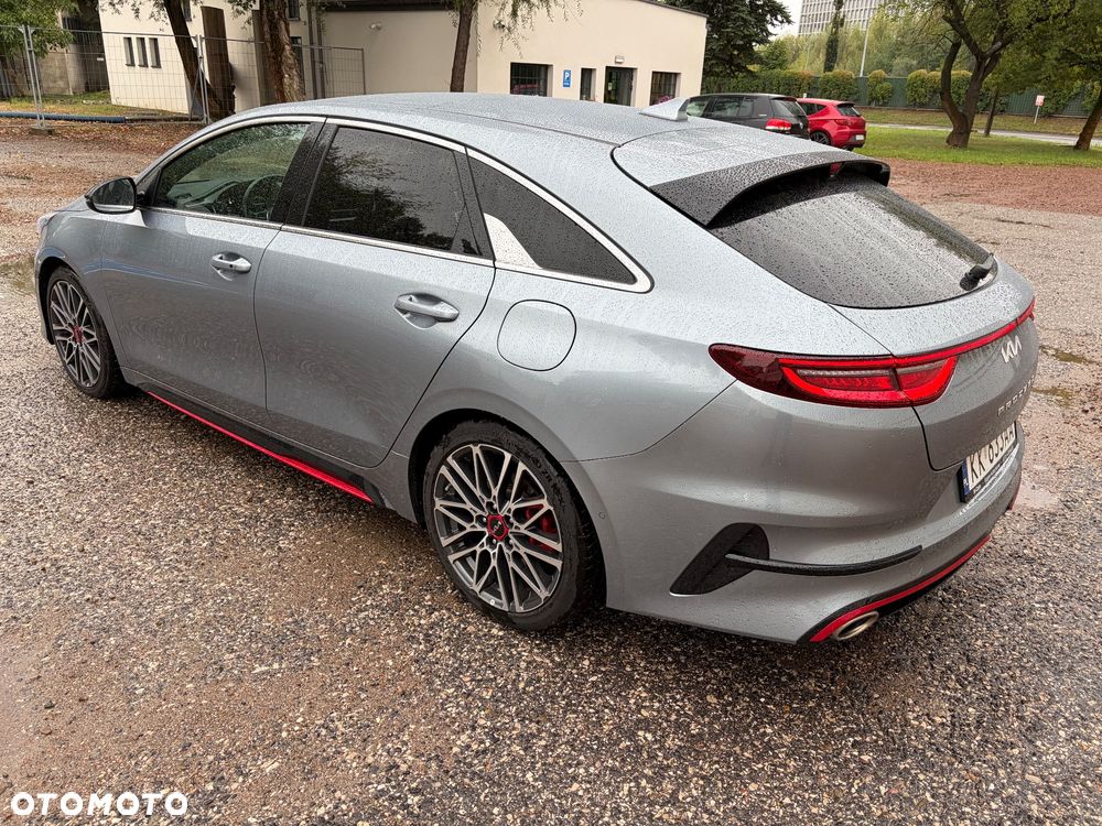 Kia ProCeed - 4