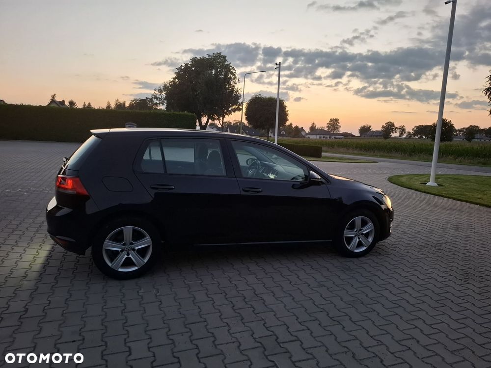 Volkswagen Golf - 13