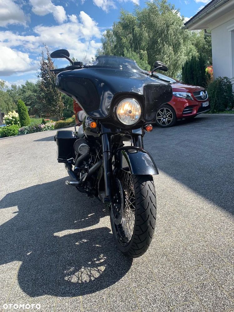 Harley-Davidson Super Glide - 12